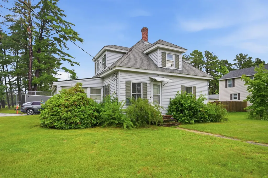 57 Pembroke Road Concord NH 03301