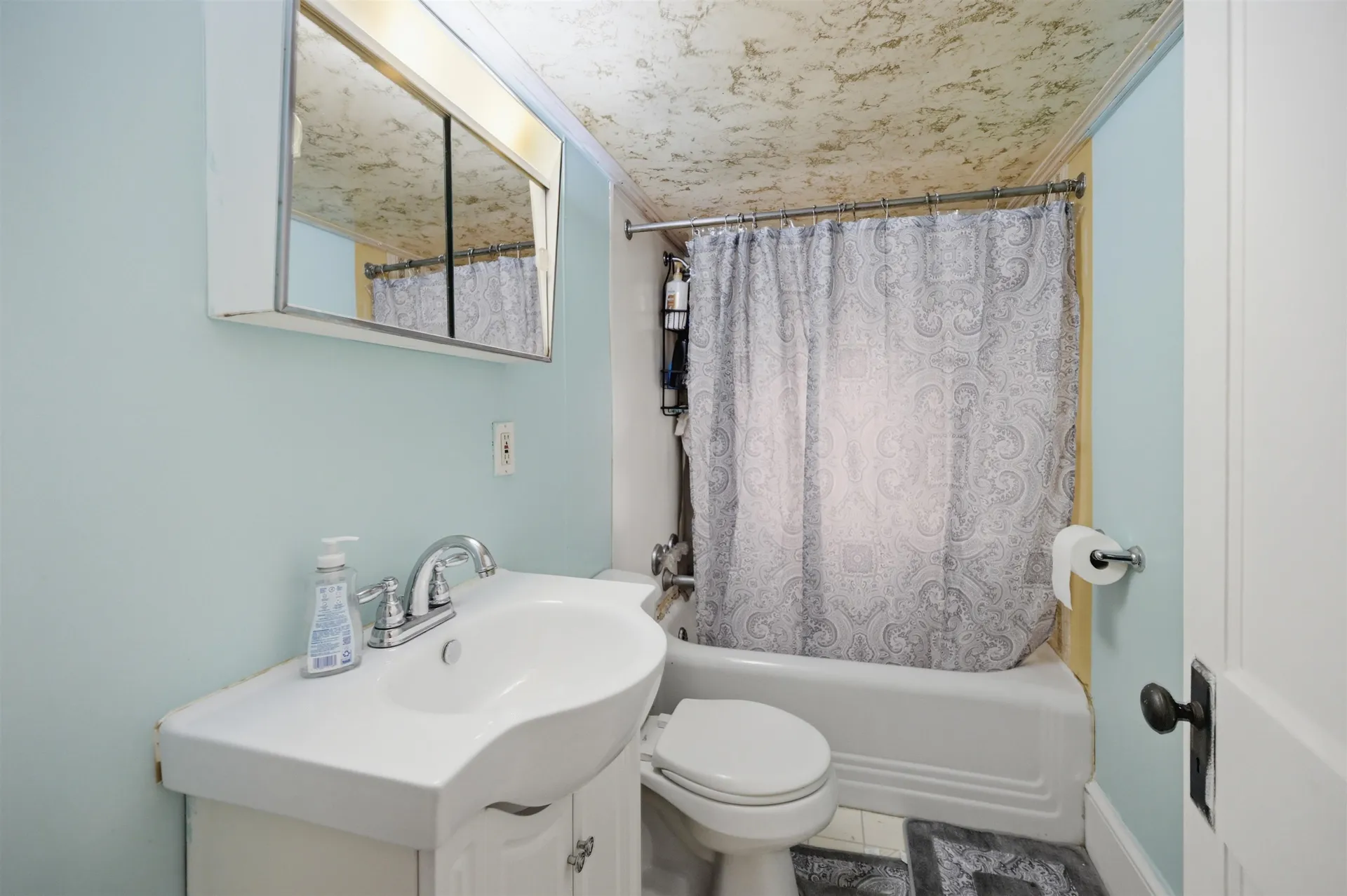 57 Pembroke Road Concord NH 03301