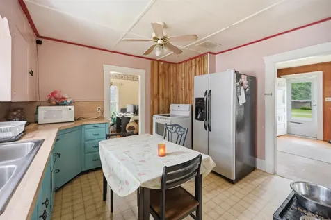 57 Pembroke Road Concord NH 03301