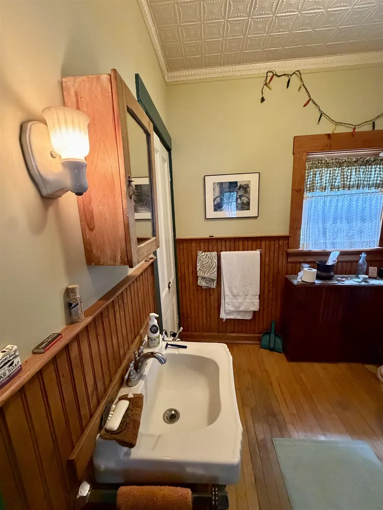28 Murray Street Burlington VT 05401