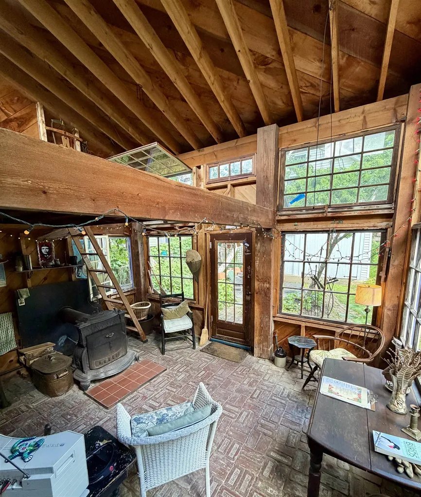 28 Murray Street Burlington VT 05401