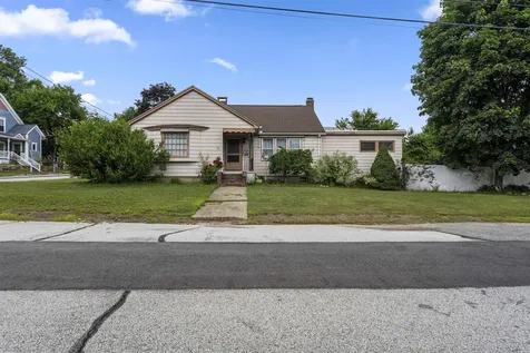 75 Dickey Street Manchester NH 03102