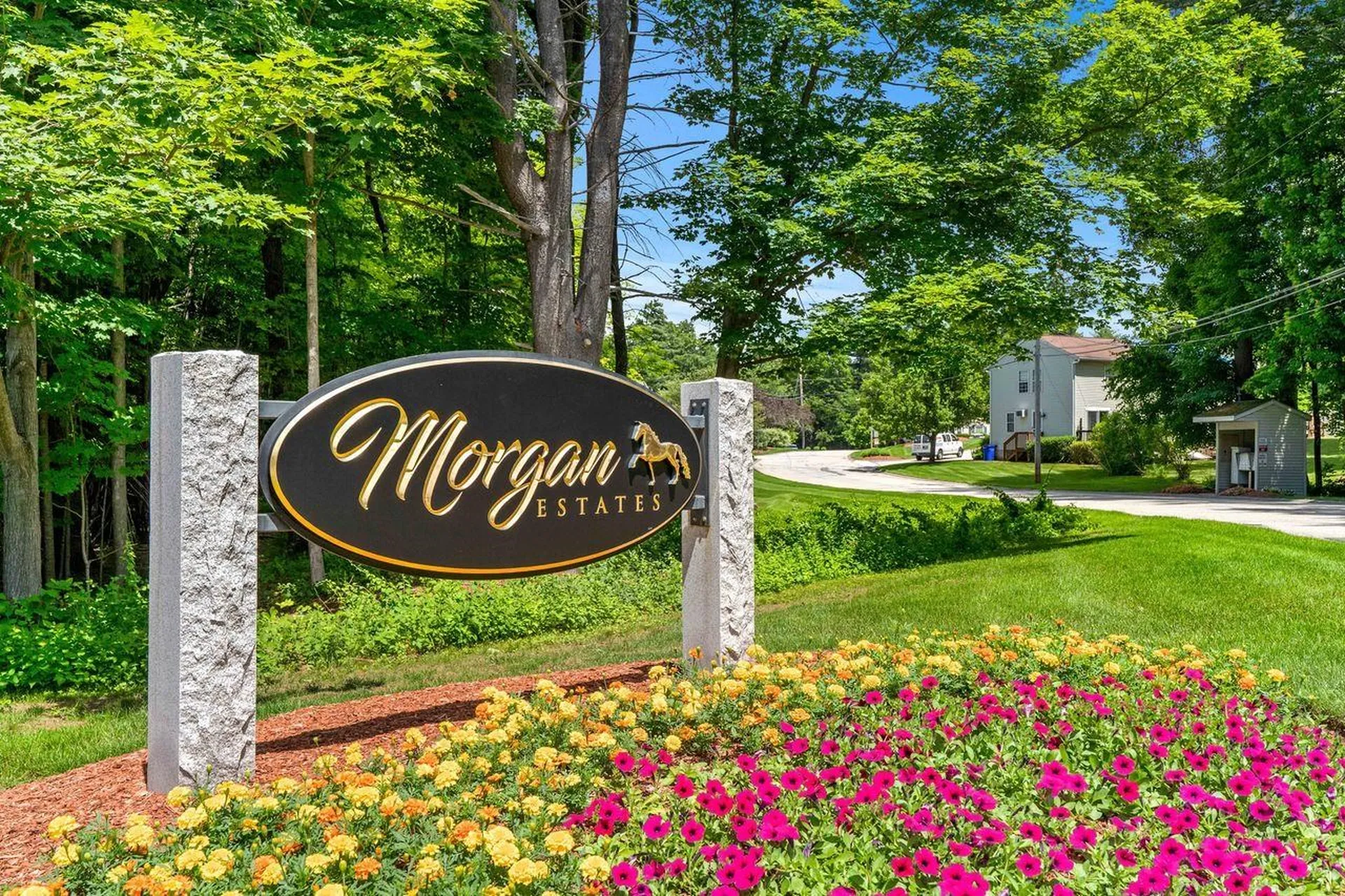 7B Belgian Court Goffstown NH 03045