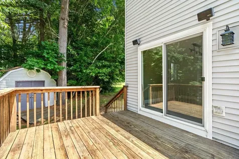 7B Belgian Court Goffstown NH 03045