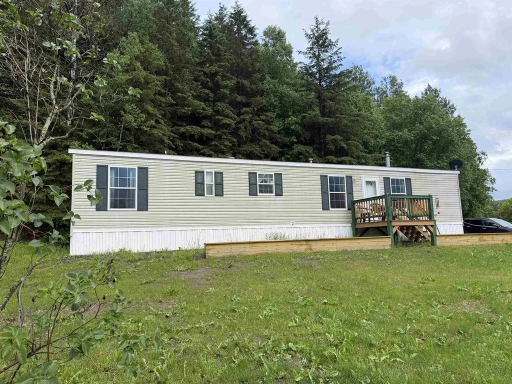 52 Nh Route 145 Route Colebrook NH 03576