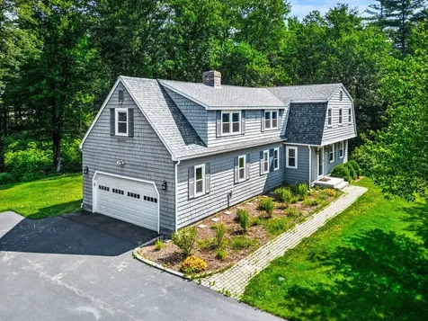 20 French Court Merrimack NH 03054