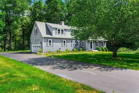 20 French Court Merrimack NH 03054