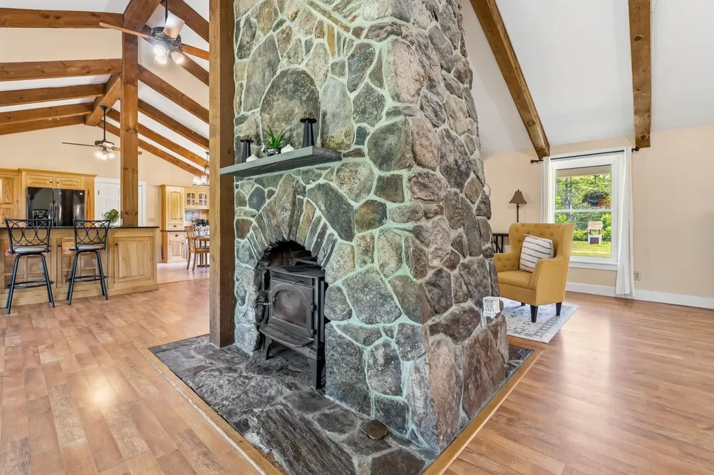 277 Kings Highway Middleton NH 03887