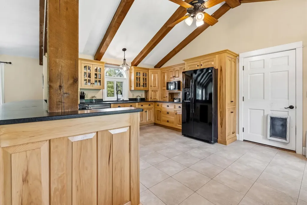 277 Kings Highway Middleton NH 03887