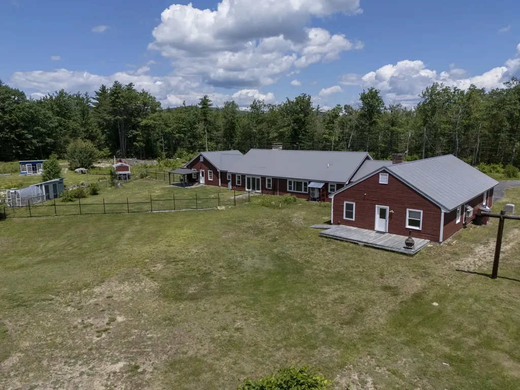 277 Kings Highway Middleton NH 03887
