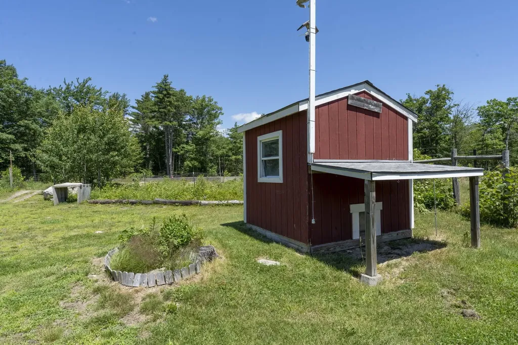 277 Kings Highway Middleton NH 03887