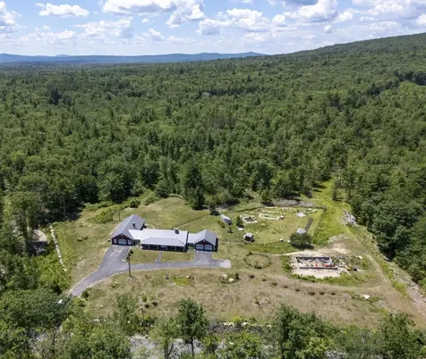 277 Kings Highway Middleton NH 03887