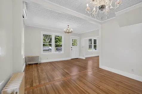 8 Newton Road Plaistow NH 03865