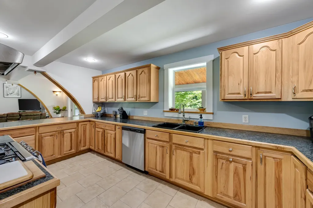 1012 Hallstrom Road Northfield VT 05663
