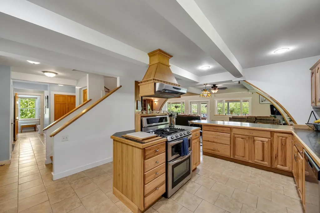 1012 Hallstrom Road Northfield VT 05663