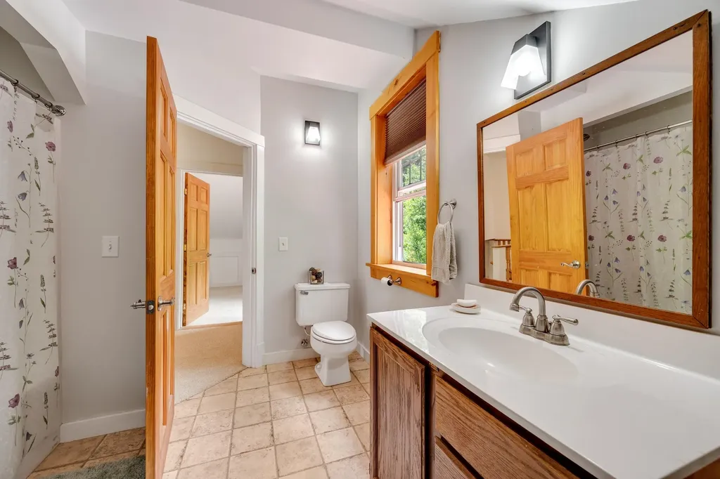1012 Hallstrom Road Northfield VT 05663