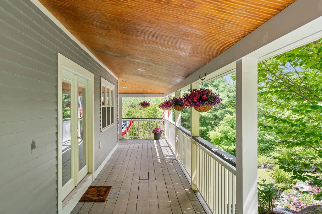 1012 Hallstrom Road Northfield VT 05663