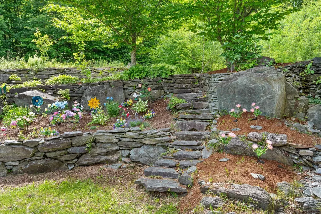 1012 Hallstrom Road Northfield VT 05663