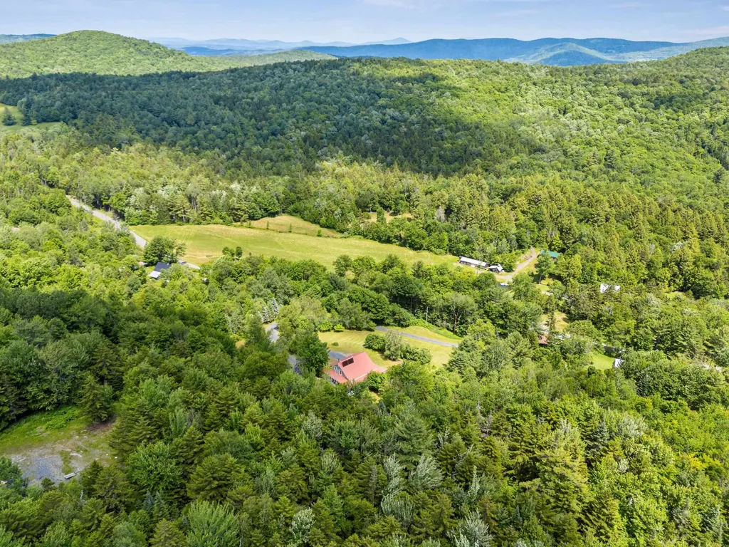 1012 Hallstrom Road Northfield VT 05663