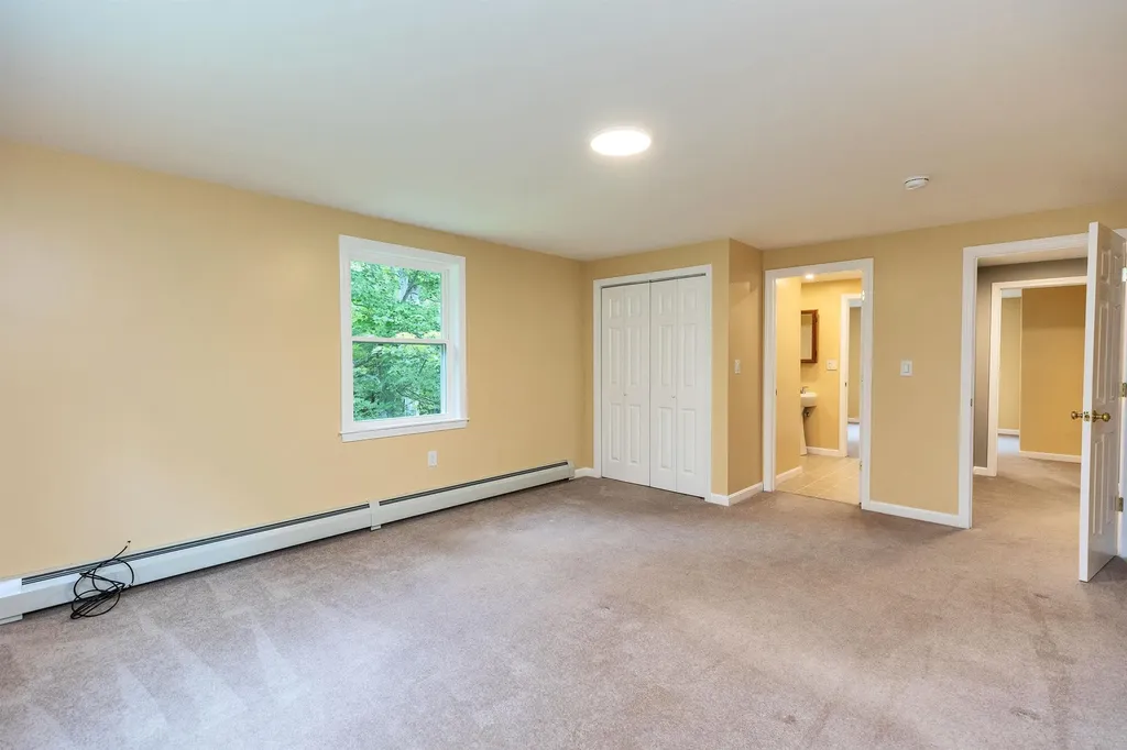 489 Greenfield Road Peterborough NH 03458