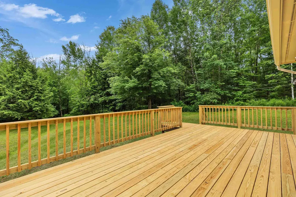 489 Greenfield Road Peterborough NH 03458