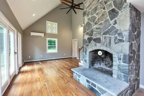 489 Greenfield Road Peterborough NH 03458