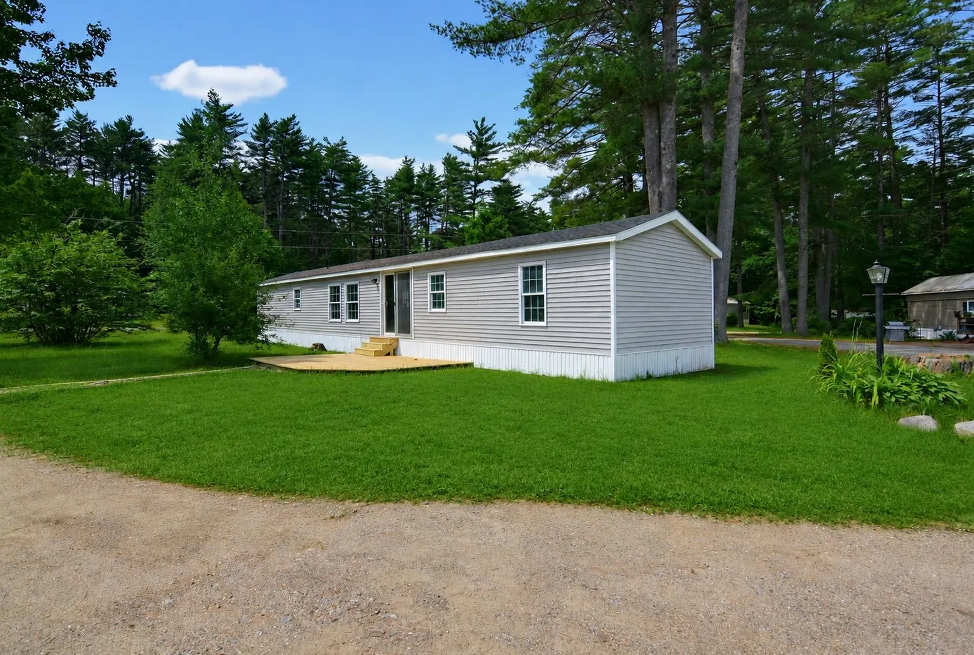 13 Keyes Farm Road Deering NH 03244