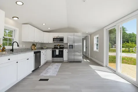 13 Keyes Farm Road Deering NH 03244
