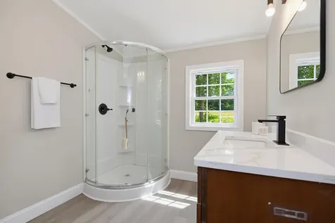 13 Keyes Farm Road Deering NH 03244