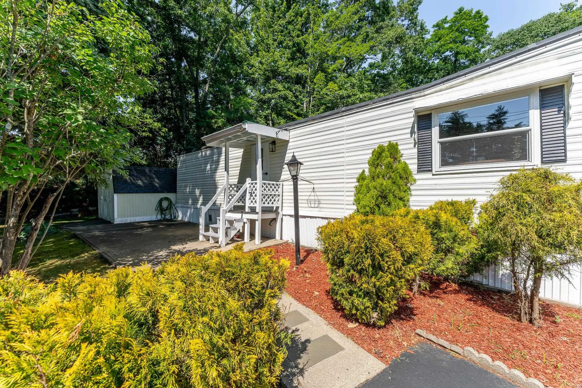 12 Pearl Court Merrimack NH 03054