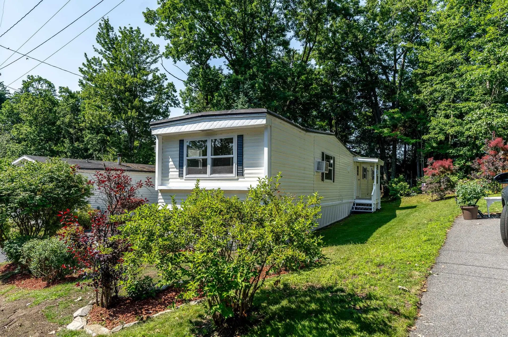 12 Pearl Court Merrimack NH 03054
