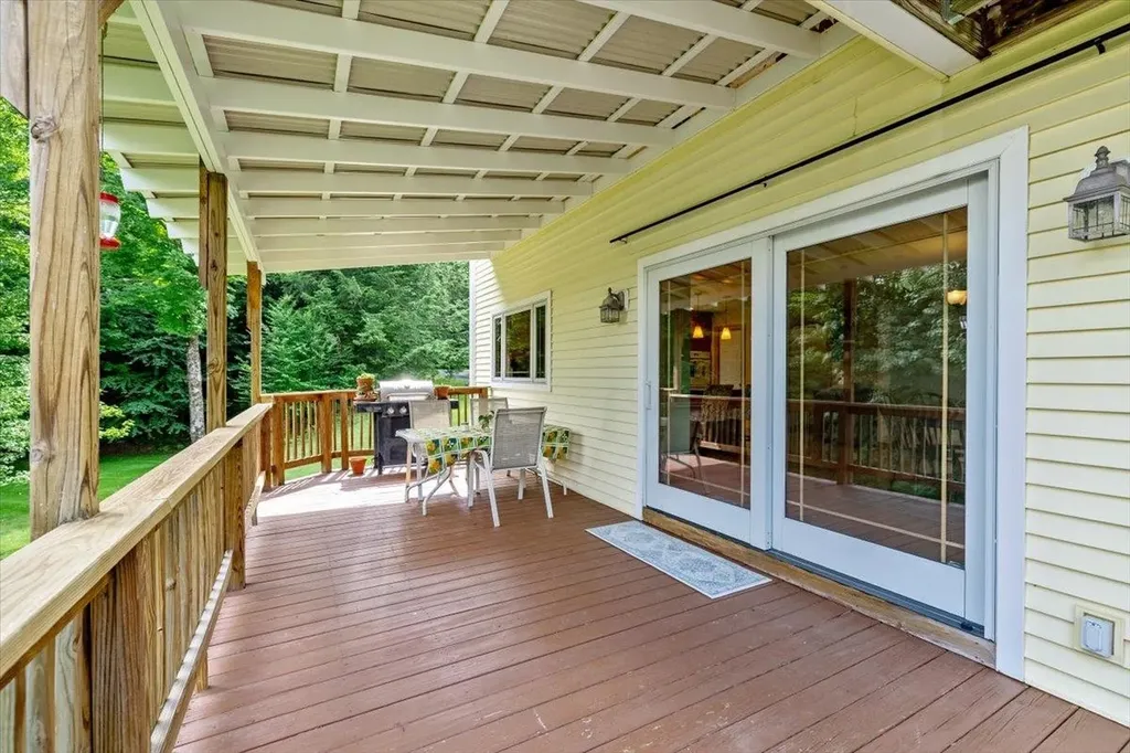 37 Comette Road Fairfax VT 05454