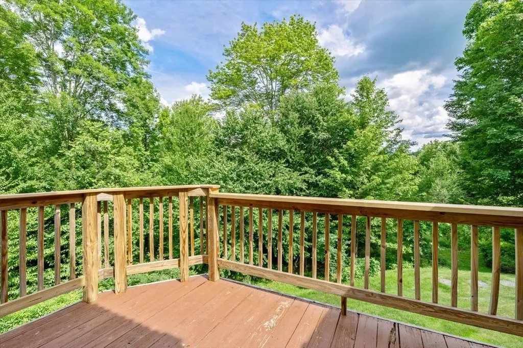 37 Comette Road Fairfax VT 05454