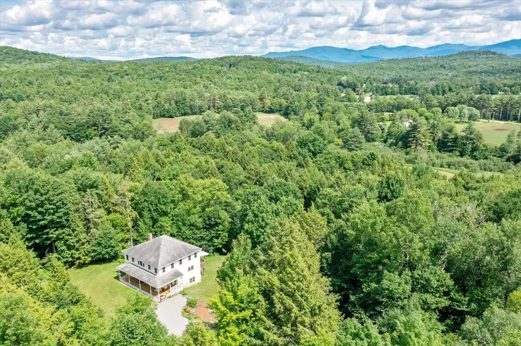 37 Comette Road Fairfax VT 05454