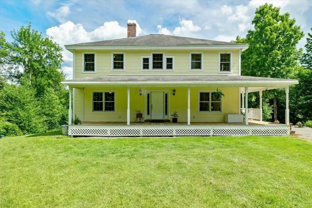 37 Comette Road Fairfax VT 05454