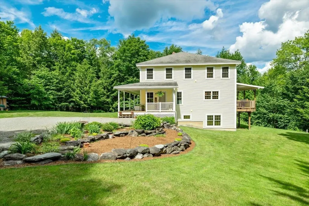 37 Comette Road Fairfax VT 05454