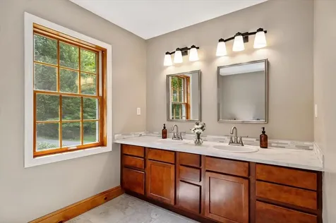 37 Comette Road Fairfax VT 05454