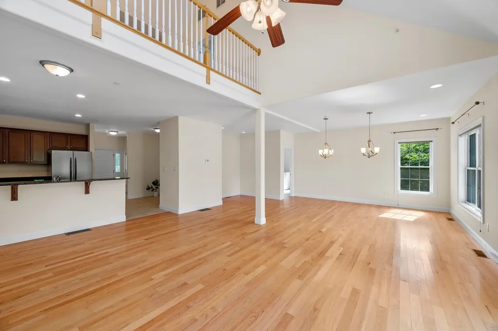 5 Pelton Way Hampton Falls NH 03844