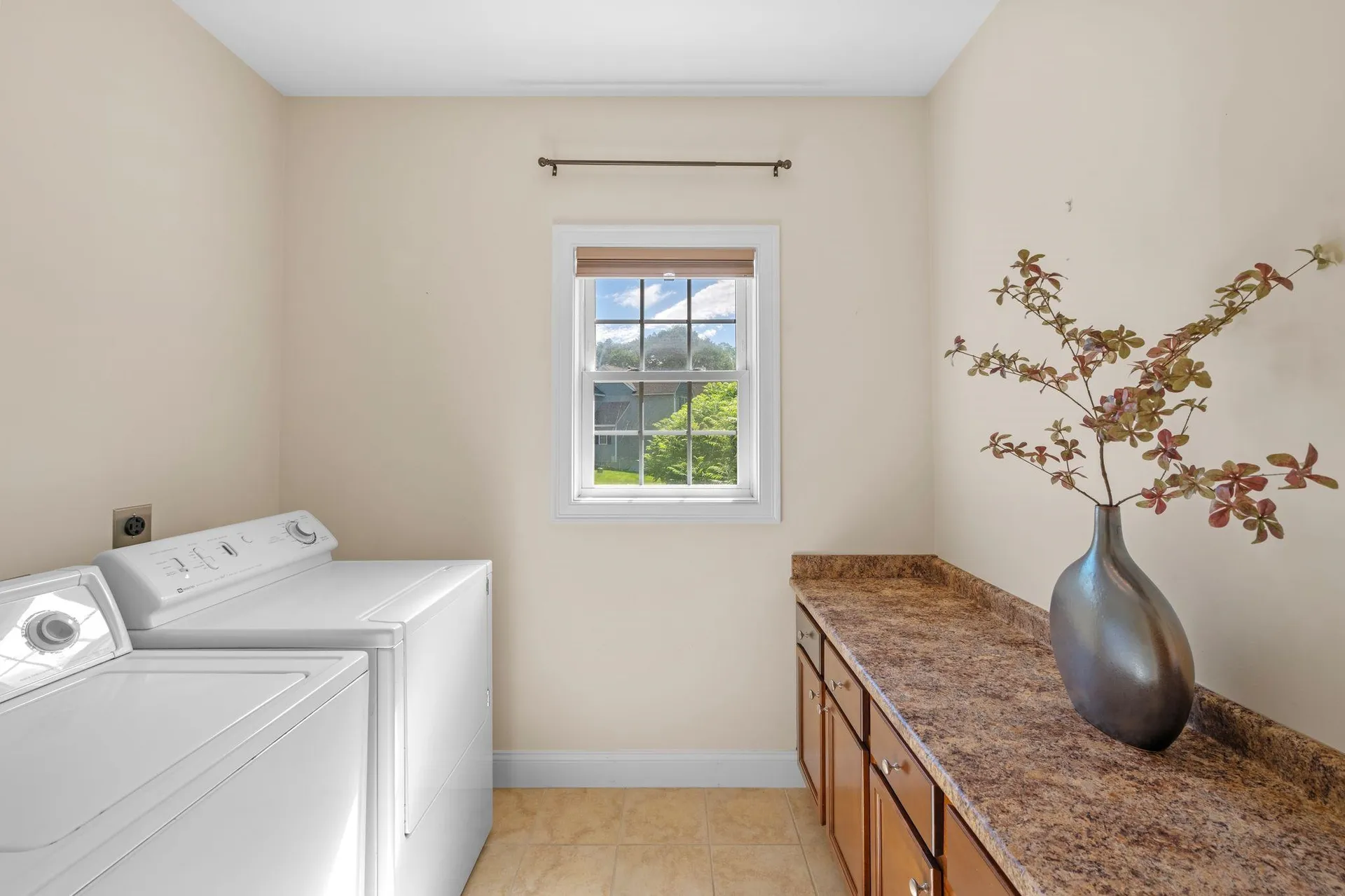 5 Pelton Way Hampton Falls NH 03844