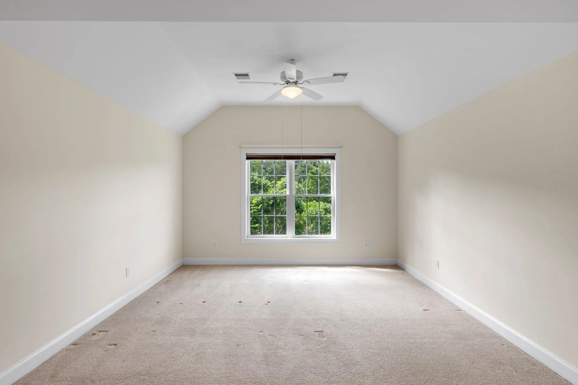 5 Pelton Way Hampton Falls NH 03844