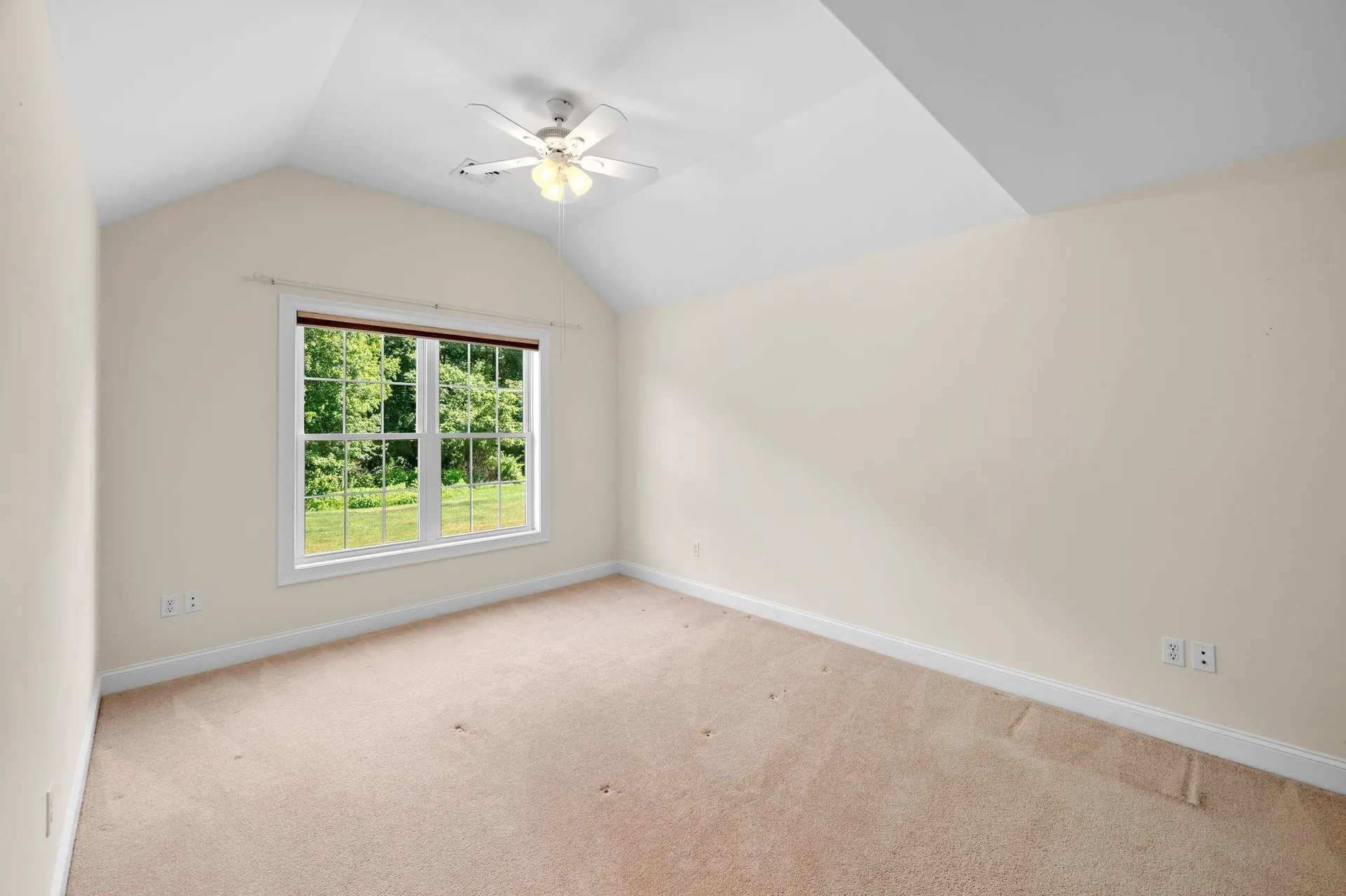 5 Pelton Way Hampton Falls NH 03844
