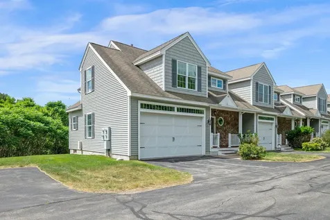 5 Pelton Way Hampton Falls NH 03844