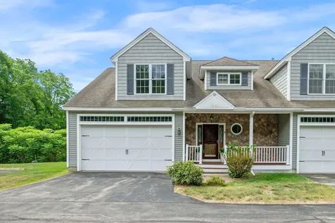 5 Pelton Way Hampton Falls NH 03844