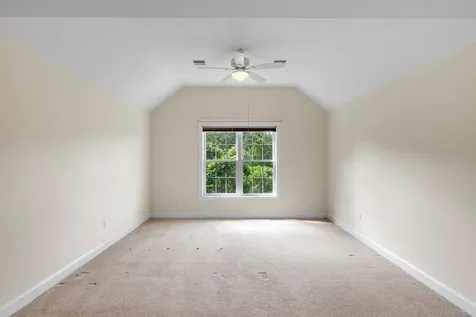 5 Pelton Way Hampton Falls NH 03844