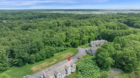 5 Pelton Way Hampton Falls NH 03844