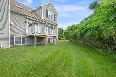 5 Pelton Way Hampton Falls NH 03844