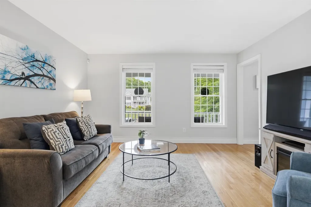 165 South Ridge Drive Manchester NH 03109