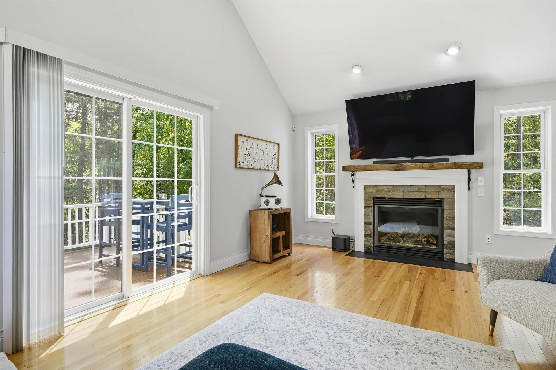 165 South Ridge Drive Manchester NH 03109