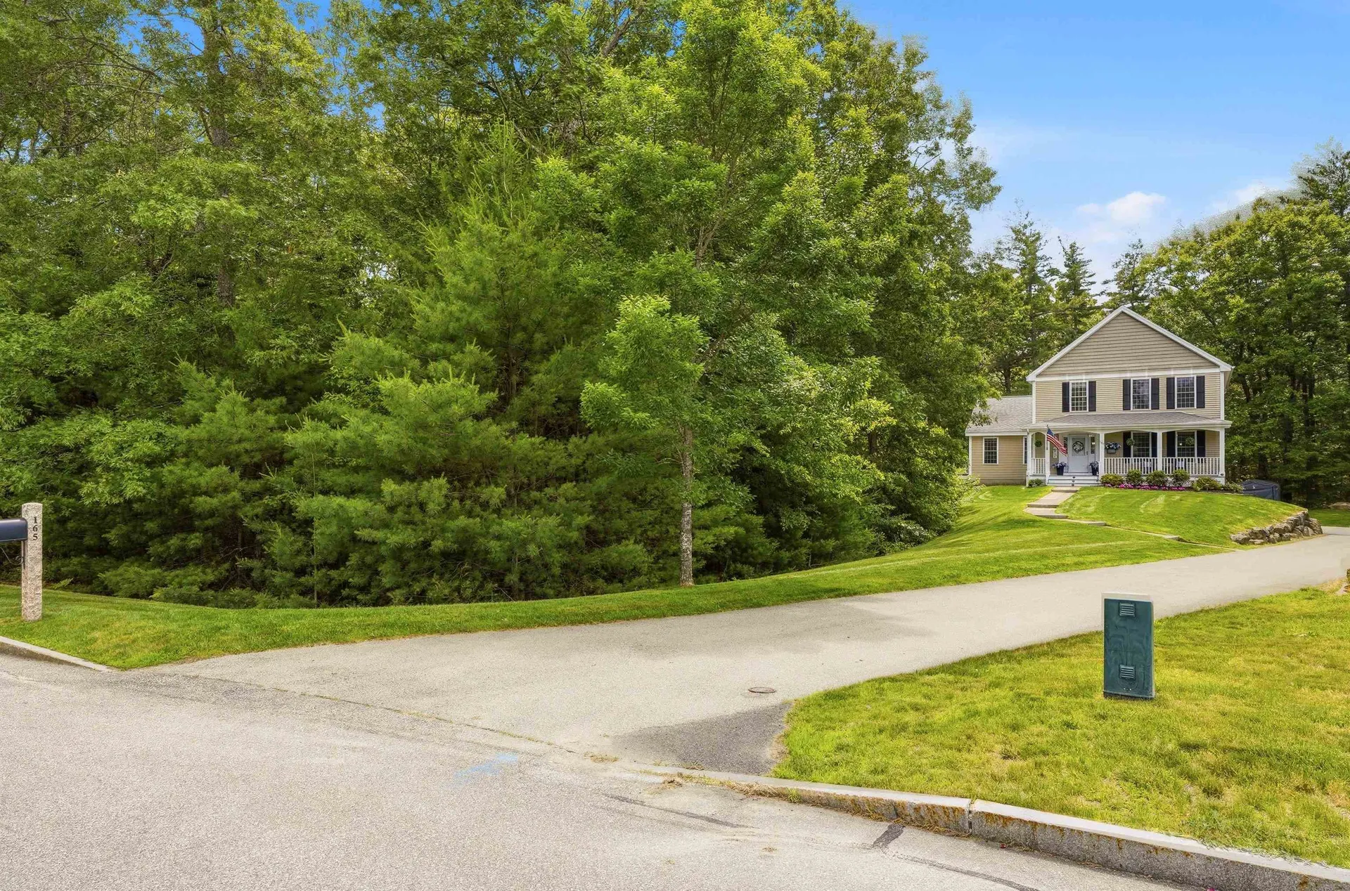 165 South Ridge Drive Manchester NH 03109