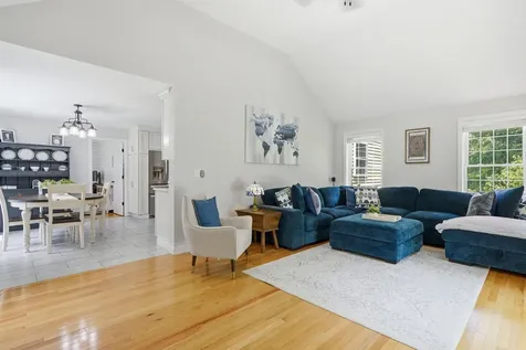 165 South Ridge Drive Manchester NH 03109